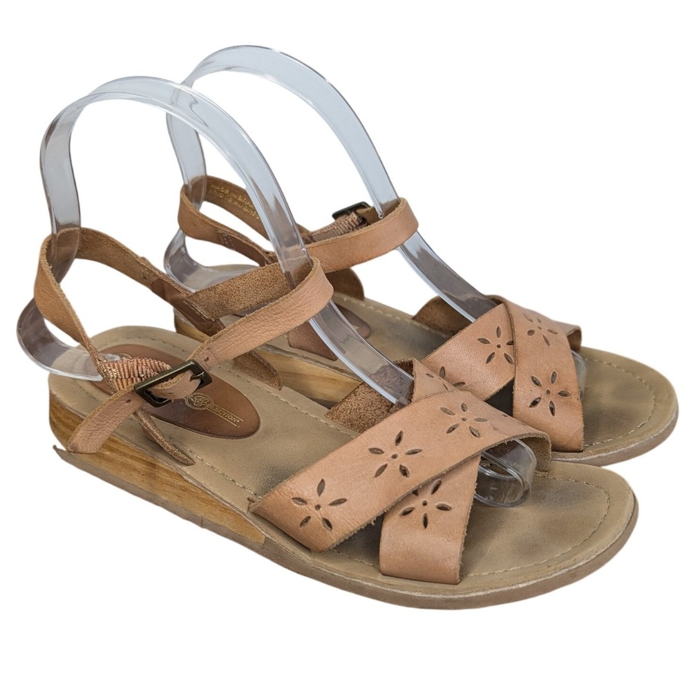 Premier Collection‎ Youth 4 / Women's 5.5 Brown Tan Strappy Sandals